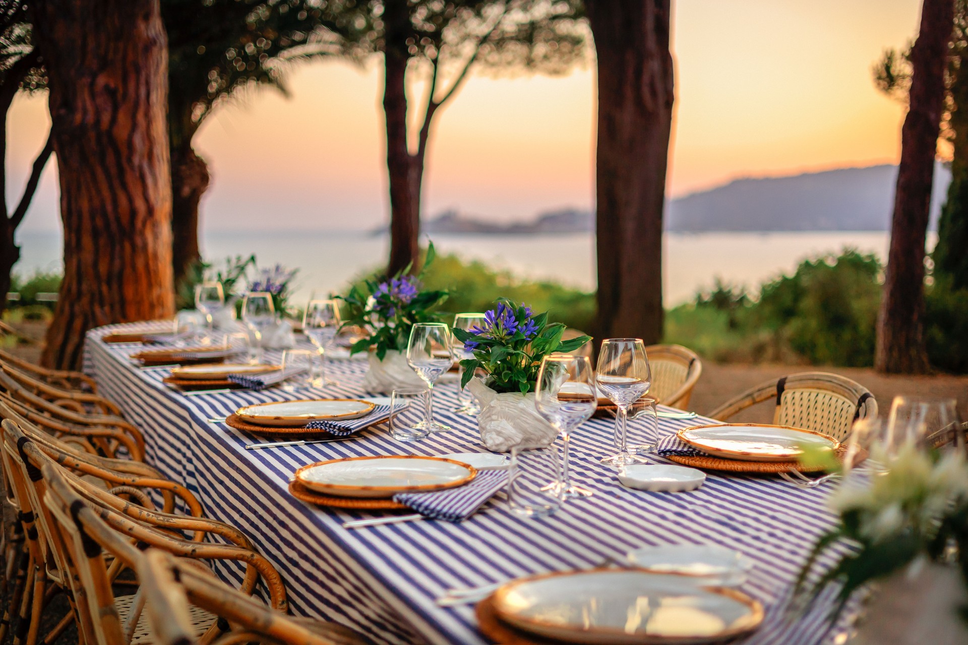 Luxury fine dining by the sea